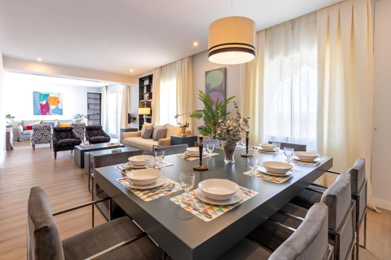 Plaza De Espana Deluxe Suites By Valcambre Seville Luaran gambar