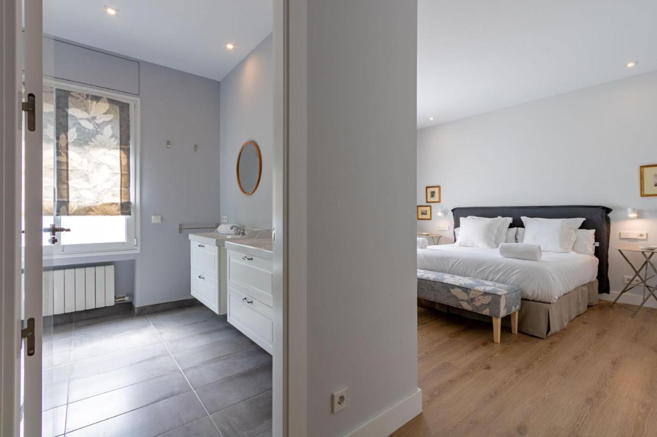 Plaza De Espana Deluxe Suites By Valcambre Seville Luaran gambar