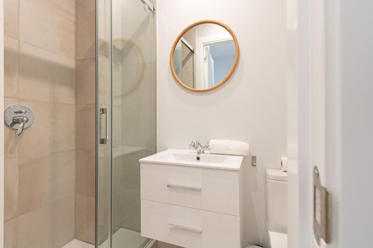 Plaza De Espana Deluxe Suites By Valcambre Seville Luaran gambar